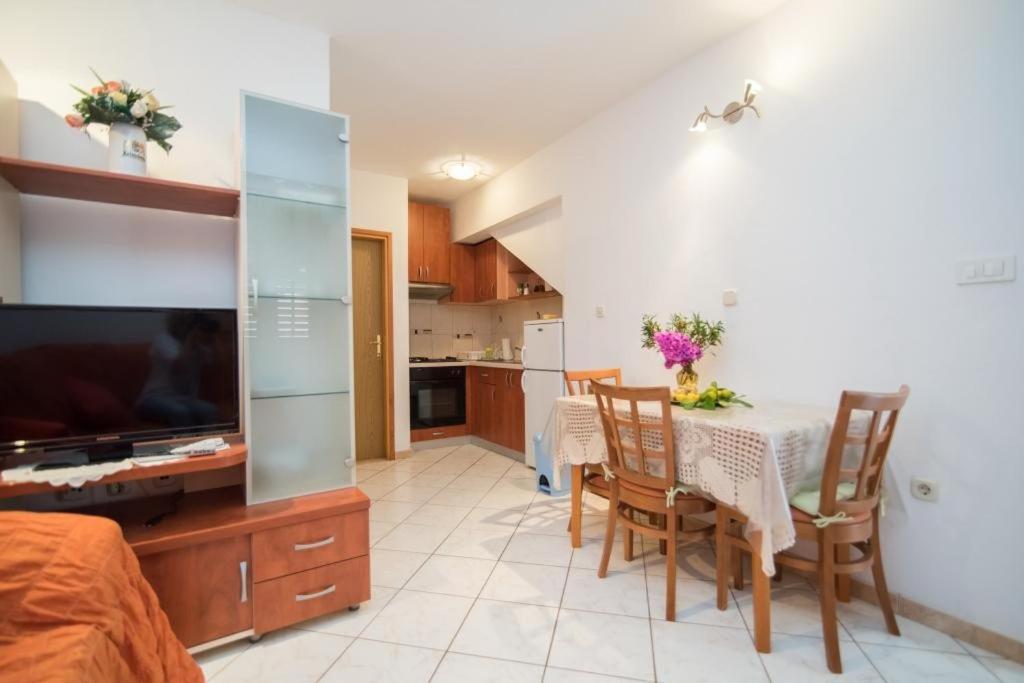 Apartments Longo Supetar Luaran gambar